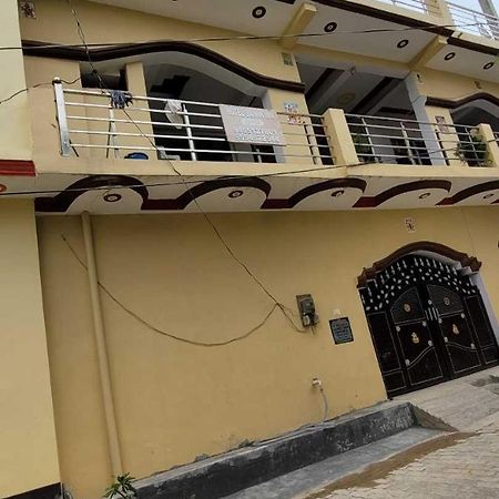Hotel O Sainik Inn Lucknow Eksteriør billede