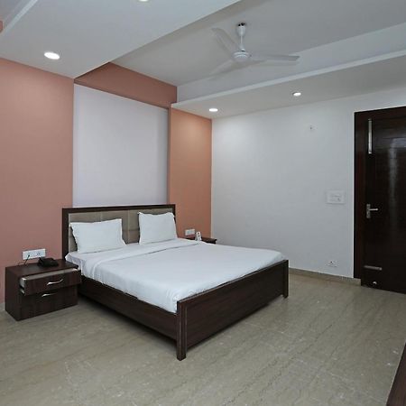 Hotel O Sainik Inn Lucknow Eksteriør billede